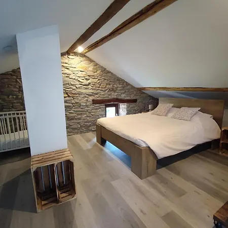 Emmylou Bed & Breakfast *