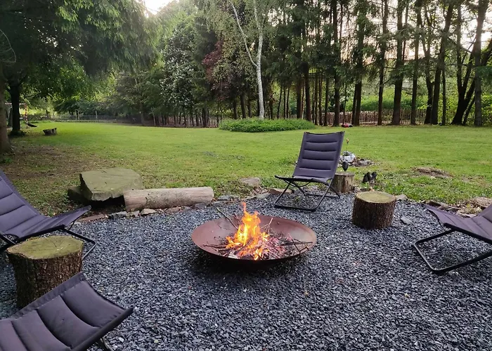 Alojamento de Acomodação e Pequeno-almoço Emmylou 3*